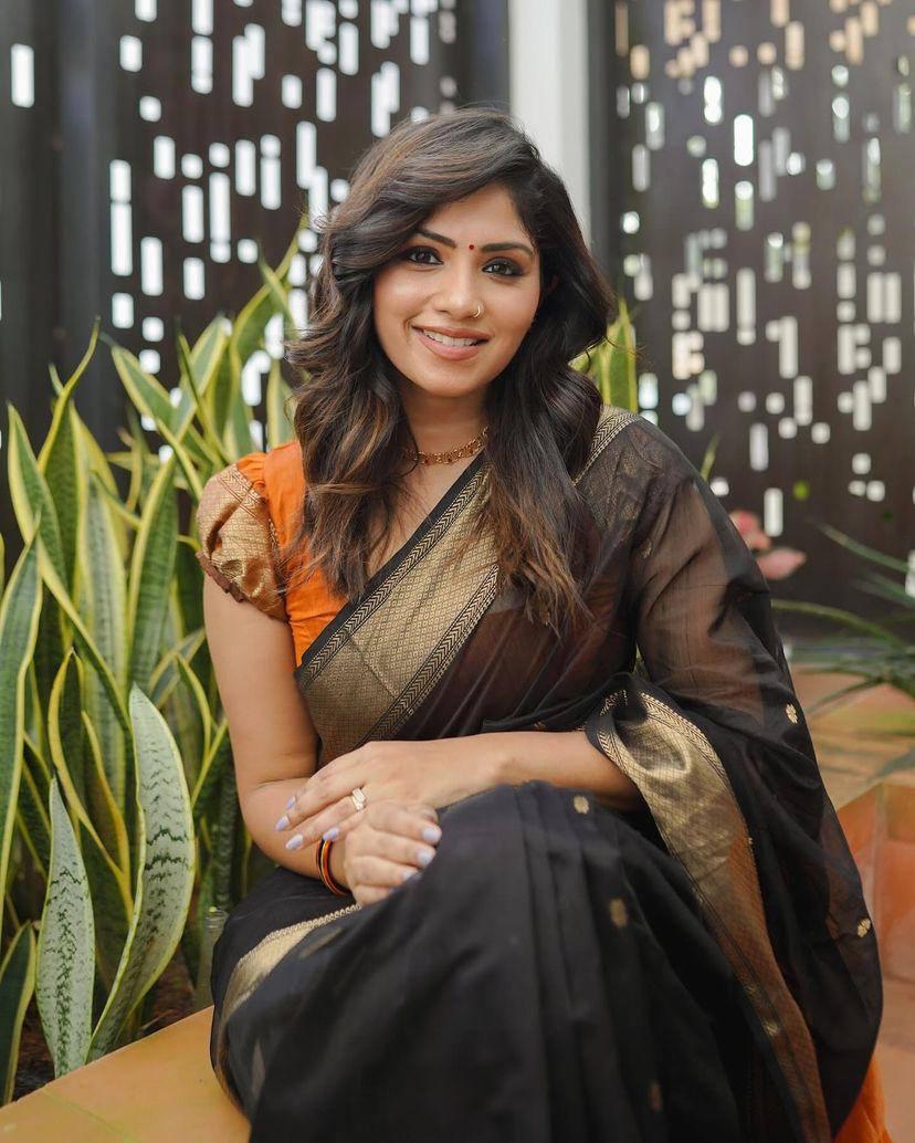 Elegant Soft Cotton Linen Weaving Saree