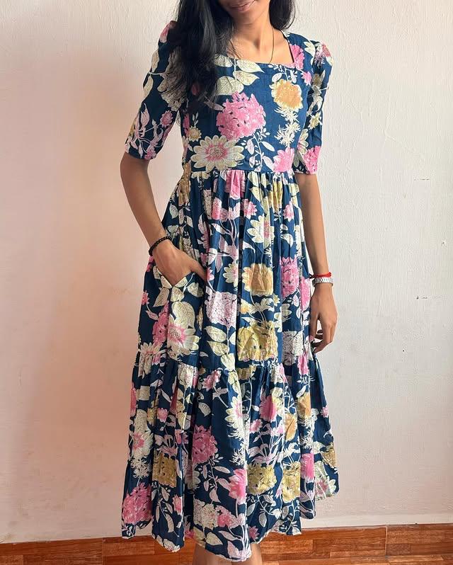 Snowdrop Maxi Floral Dress: Breezy Comfort
