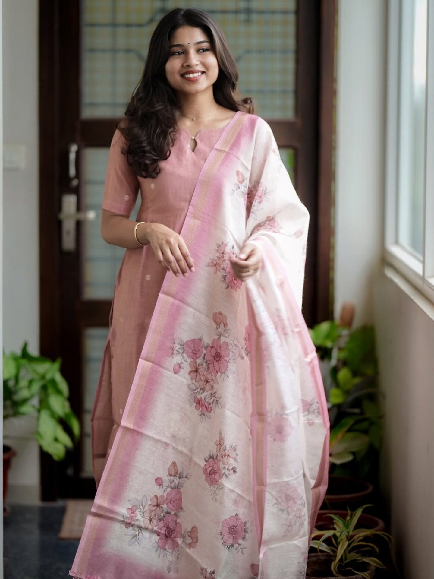 Premium Blush Floral Kurti Set 🌸