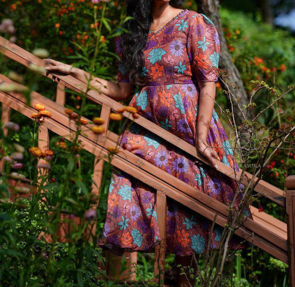 Coco Maxi Dress: Elegant Floral Charm