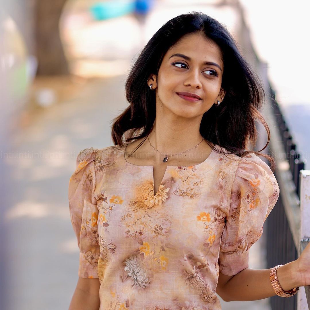 GOLDEN DUST KURTI
