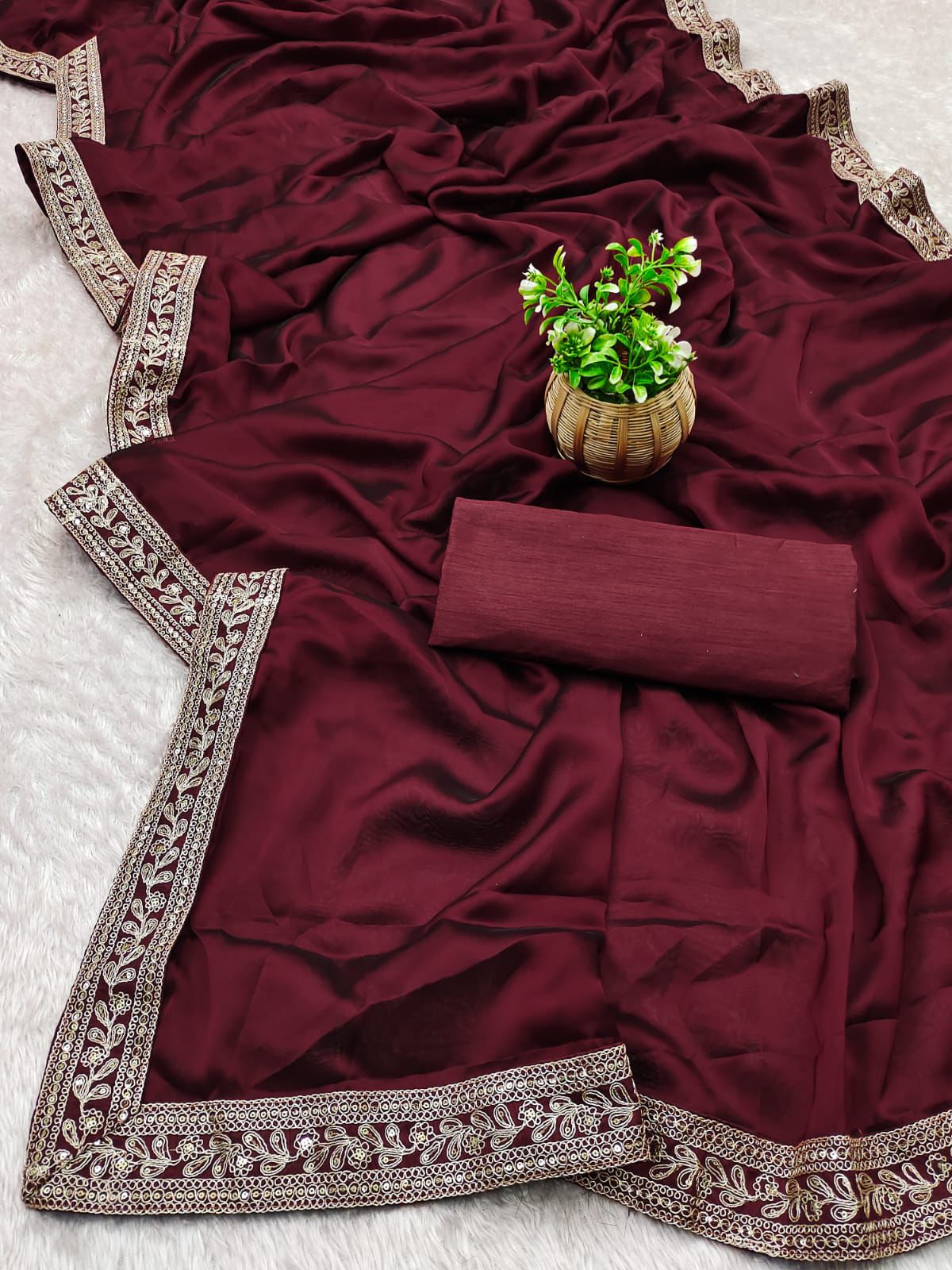 1444 Farheen Saree