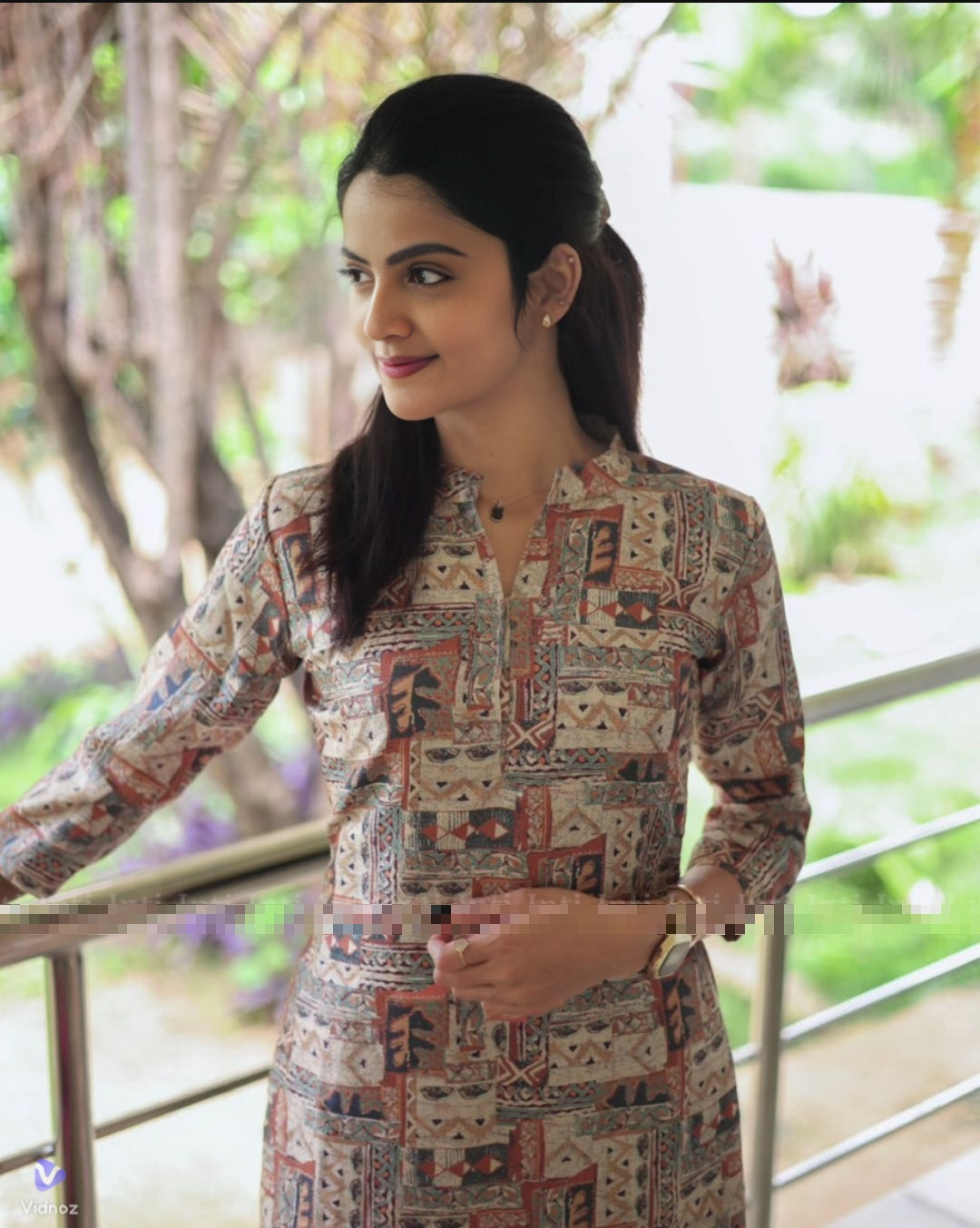 NOMAD CHIC MAGIC KURTI WITH FREE SCRUNCHY