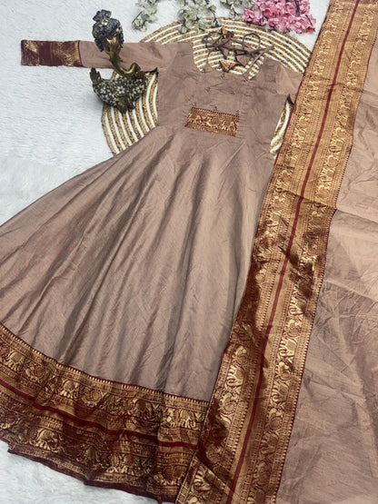 Premium Pattu Cotton Handwork Kurta Set with Jacquard Zari Border & Dupatta
