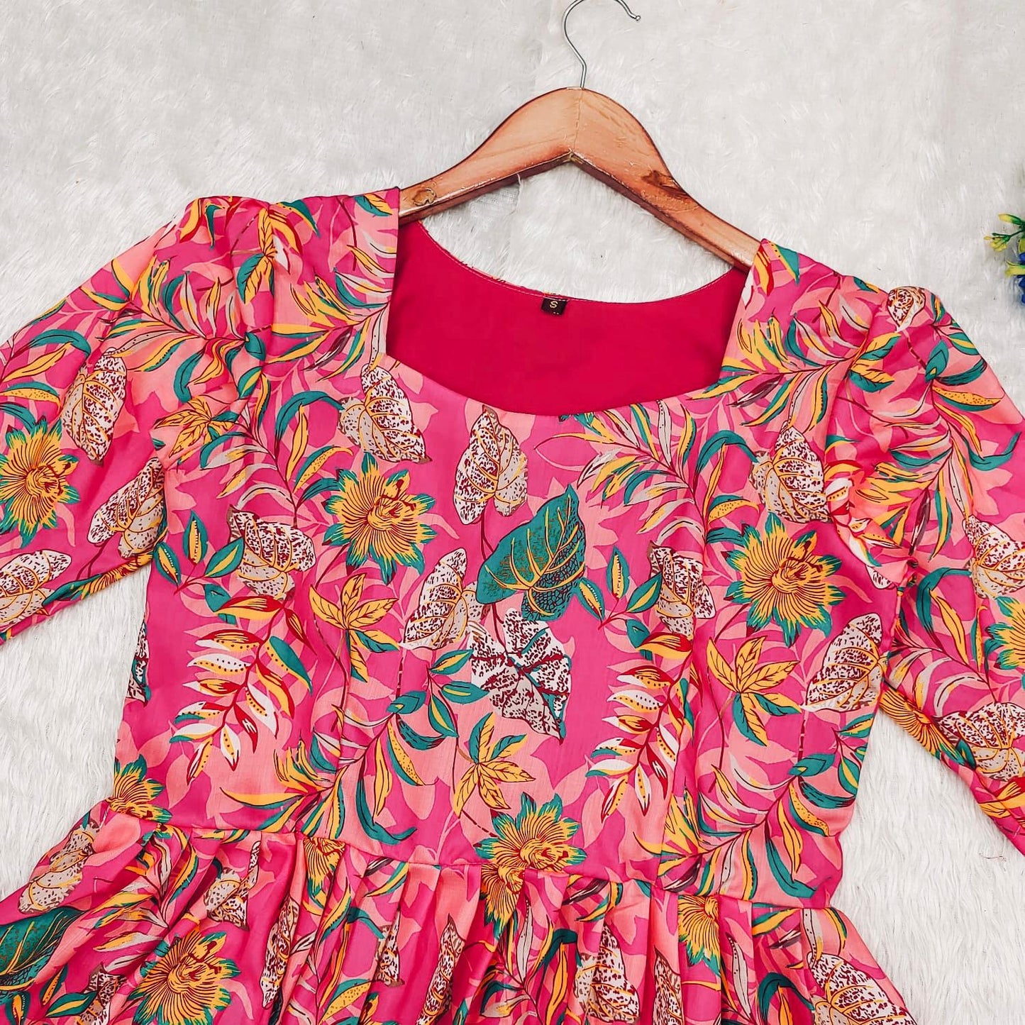 1490 PINK MARIGOLD WITH POCKET  🌺✨