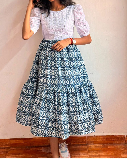 "Handloom Muslin Hakuba Ikkat Print Women's Top - Sustainable Fashion"