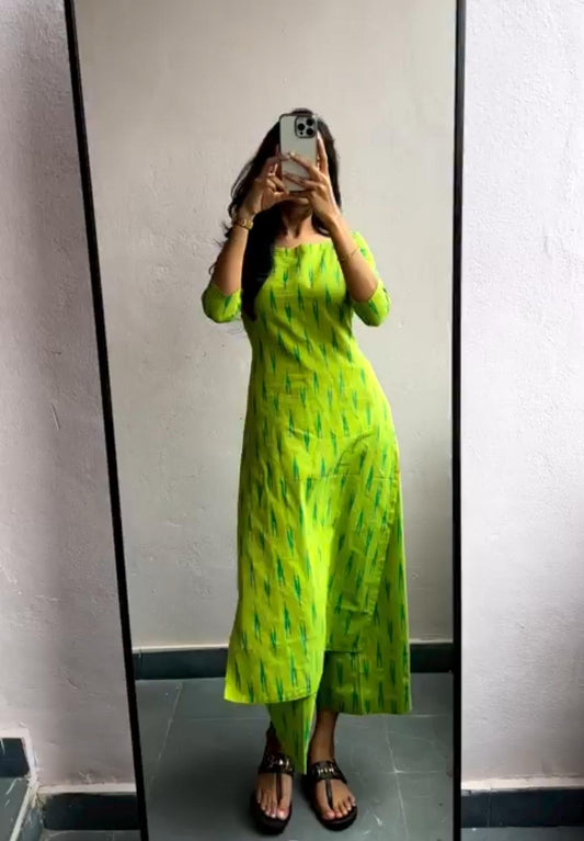 Green Ikkat Suit: Elegant Formal Wear