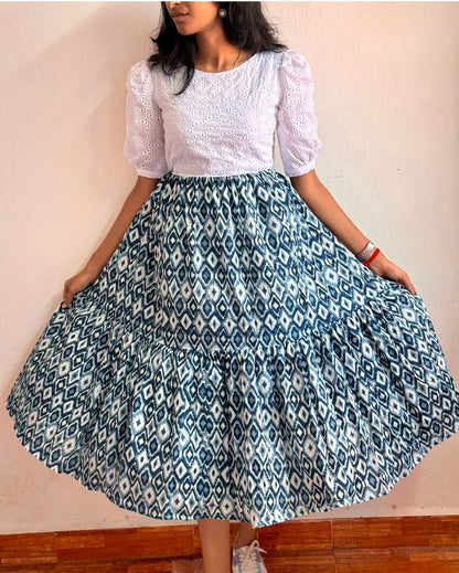 "Handloom Muslin Hakuba Ikkat Print Women's Top - Sustainable Fashion"